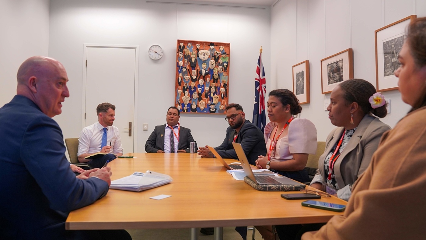 Indigenous climate change activists meeting government representatives in Canberra
