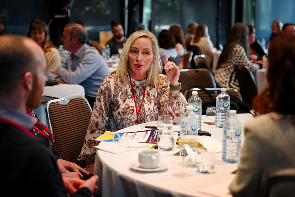 Listening202208110546