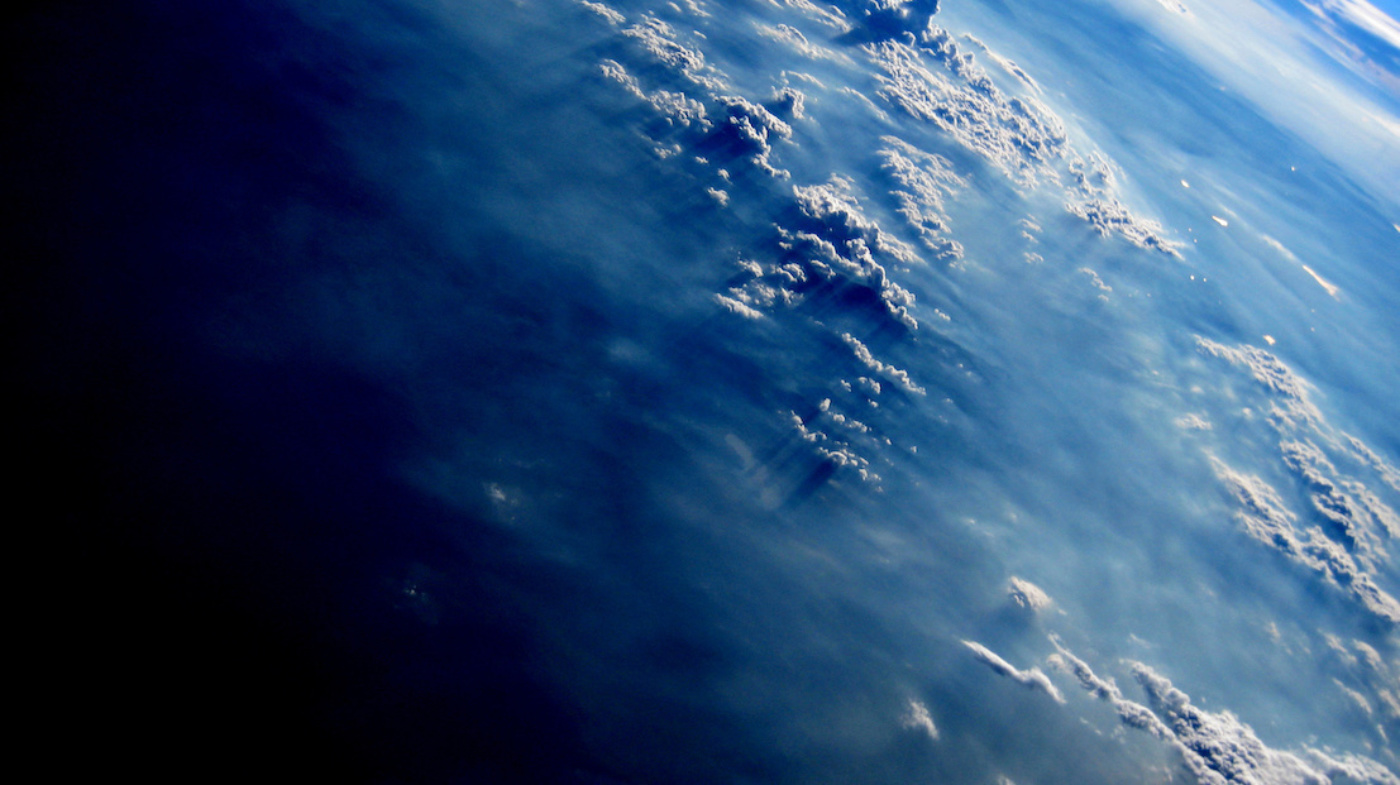 Earth From Space i Stock 152175476