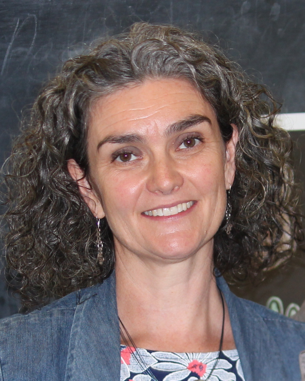 Rachel Bell, Save the Children