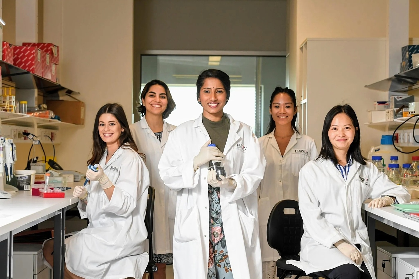 Young Women in Science 2048x1365