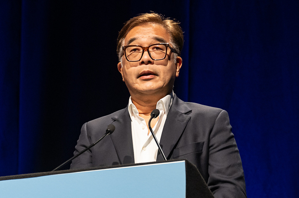 How 'moonshot' grants can change the world