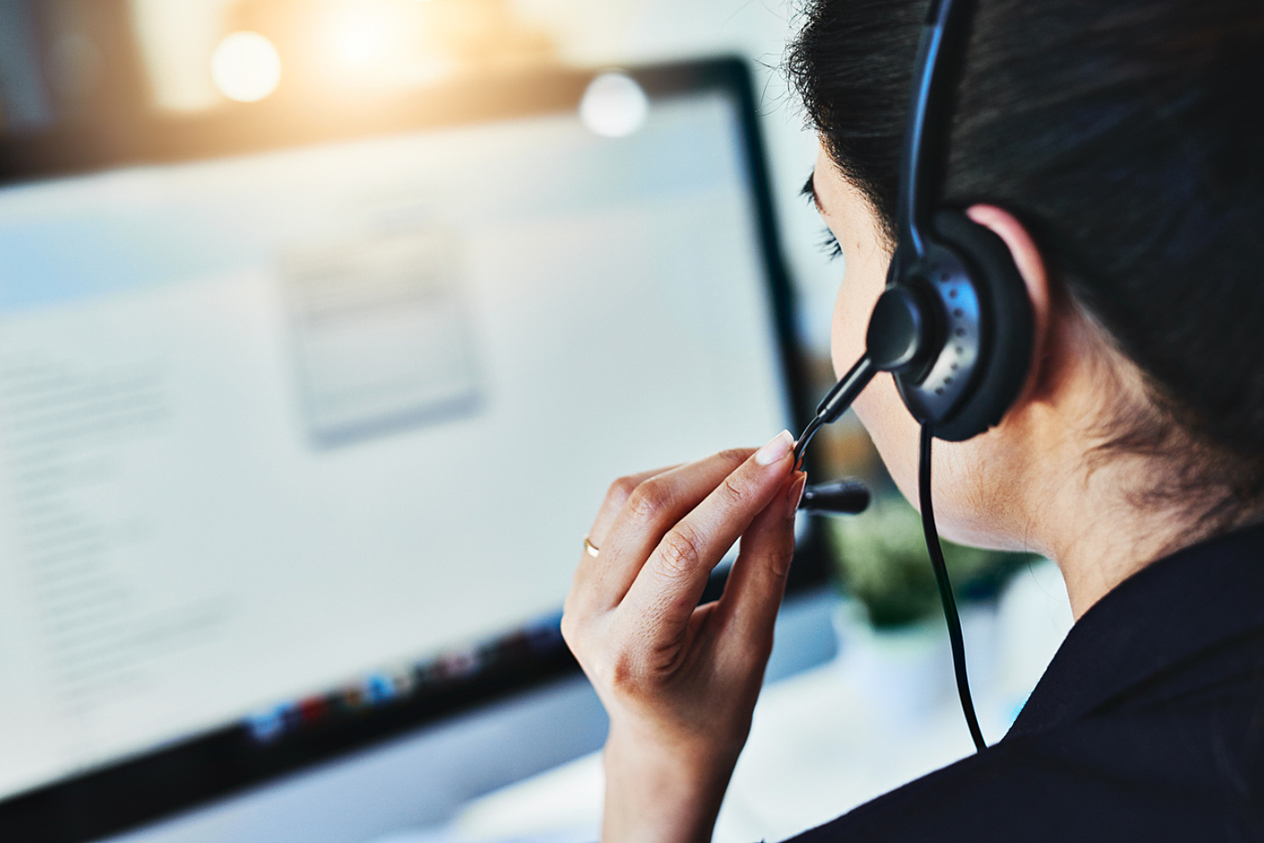 Phone Call Centre i Stock 938430346