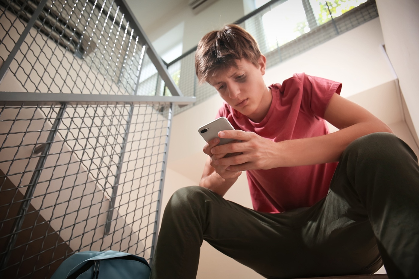 Teenager online harm manosphere