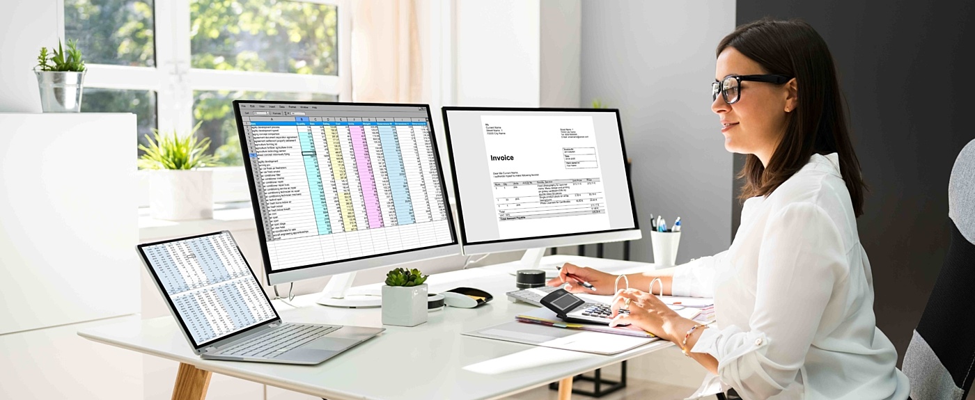 Women financial manager
