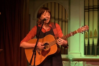 Chloe performing