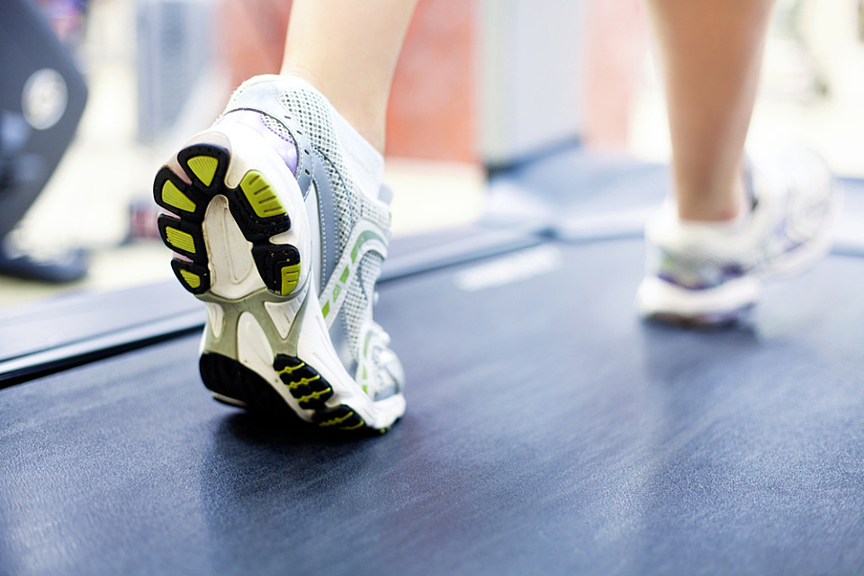 Treadmill shutterstock 136846844