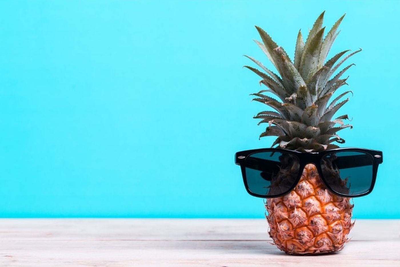 Pineapple Sunglasses Canva