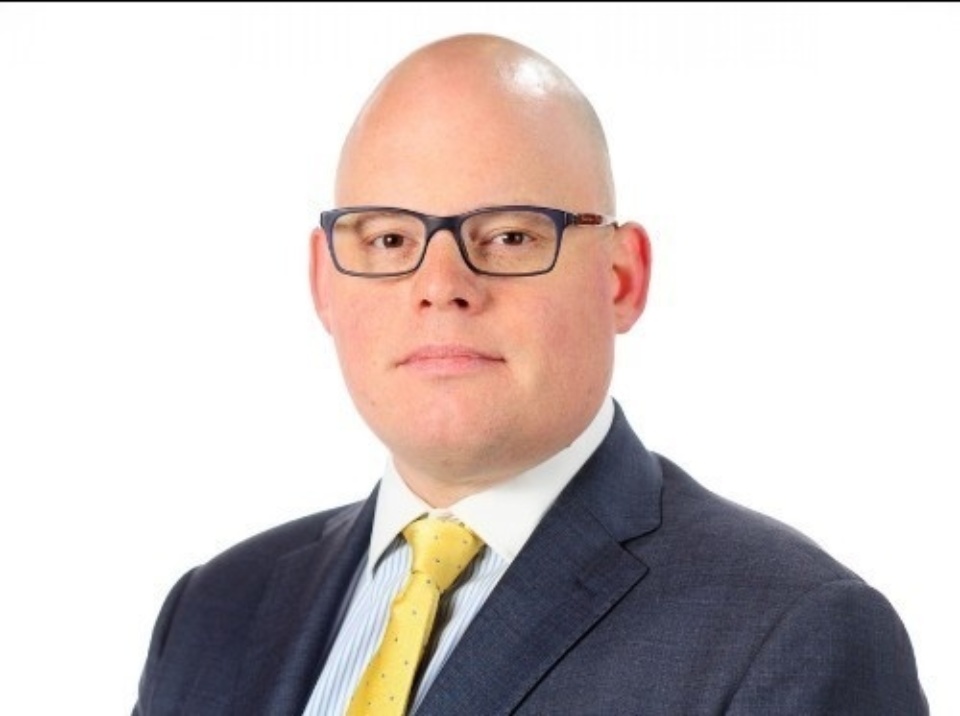 Wealthy exec jailed for charity theft